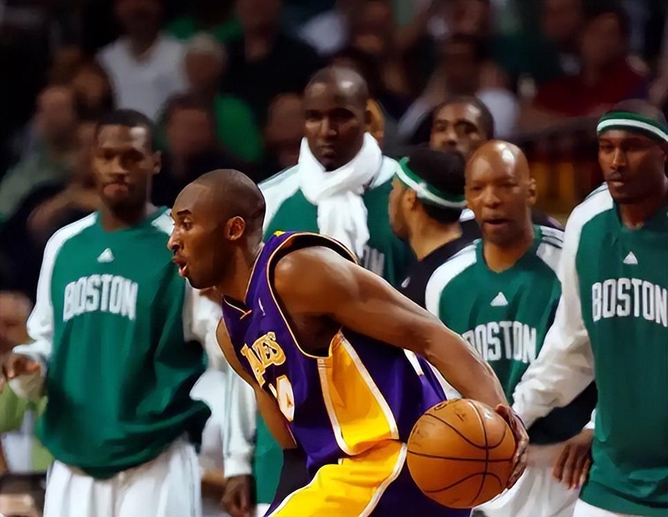 08年绿凯击败湖人夺冠 皮尔斯21+6当选FMVP 加内特雷阿伦表现如何