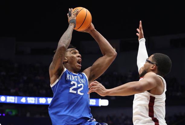 勇士试训3名新秀，其中两人都可能是次轮签的潜在竞争者？