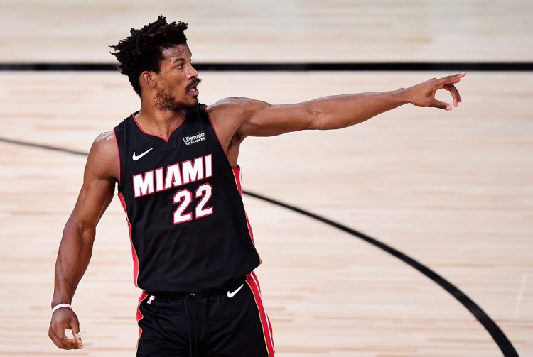 开云-总决赛单场40+什么水平？仅30人做到 张伯伦仅1次 第一竟不是神！