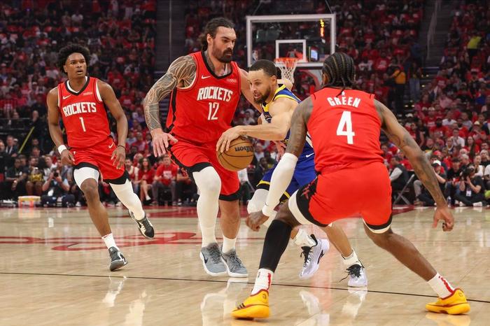 又是4笔签约，火箭捡到2个宝贝，进入西部第一梯队，就等冲冠了