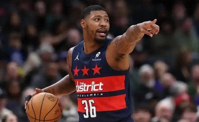 才31岁就沦为边角料！没本事非要当大哥 昔日硬汉2年变弃子