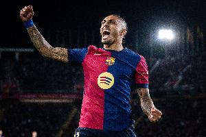 拉菲尼亚单赛季欧冠参与20球,超越梅西创巴萨球员历史纪录