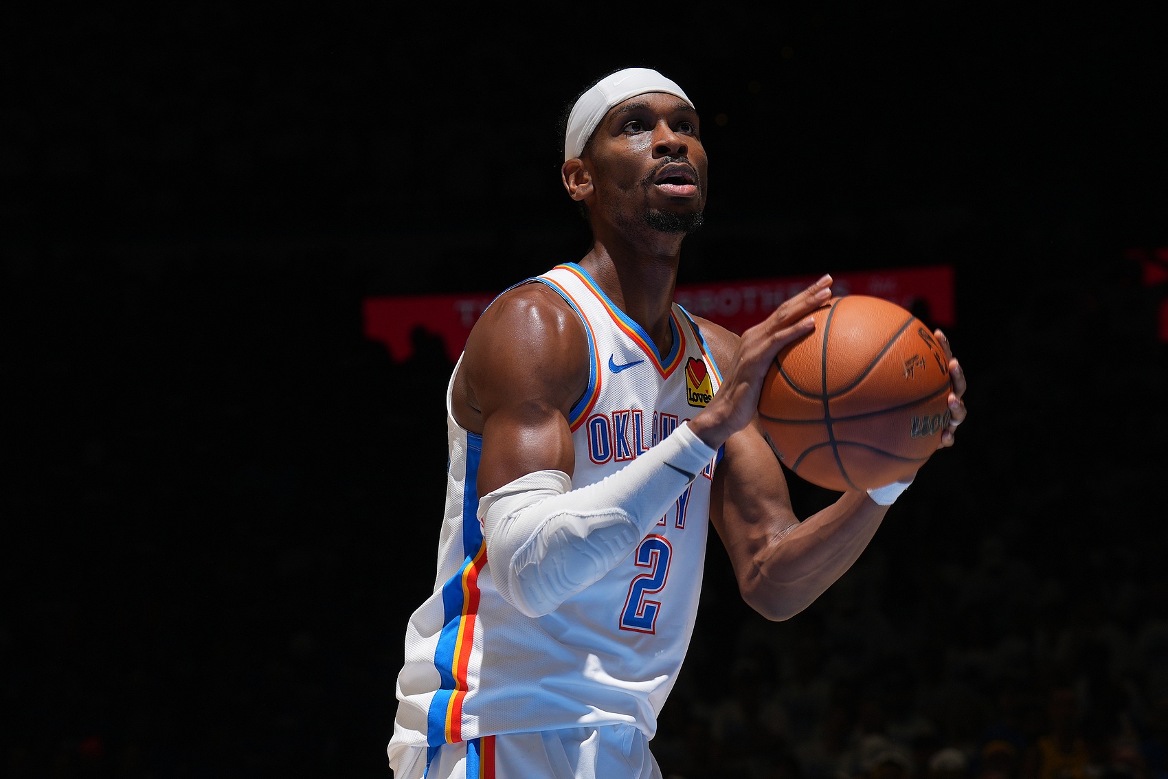 开云APP-亚历山大单次季后赛罚进190球 NBA历史第四&amp;仅次于司机/韦德/小卡