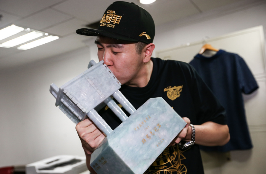 开云官网-新疆男篮试训广东旧将，曾帮助球队三连冠，上赛季场均6.3分！