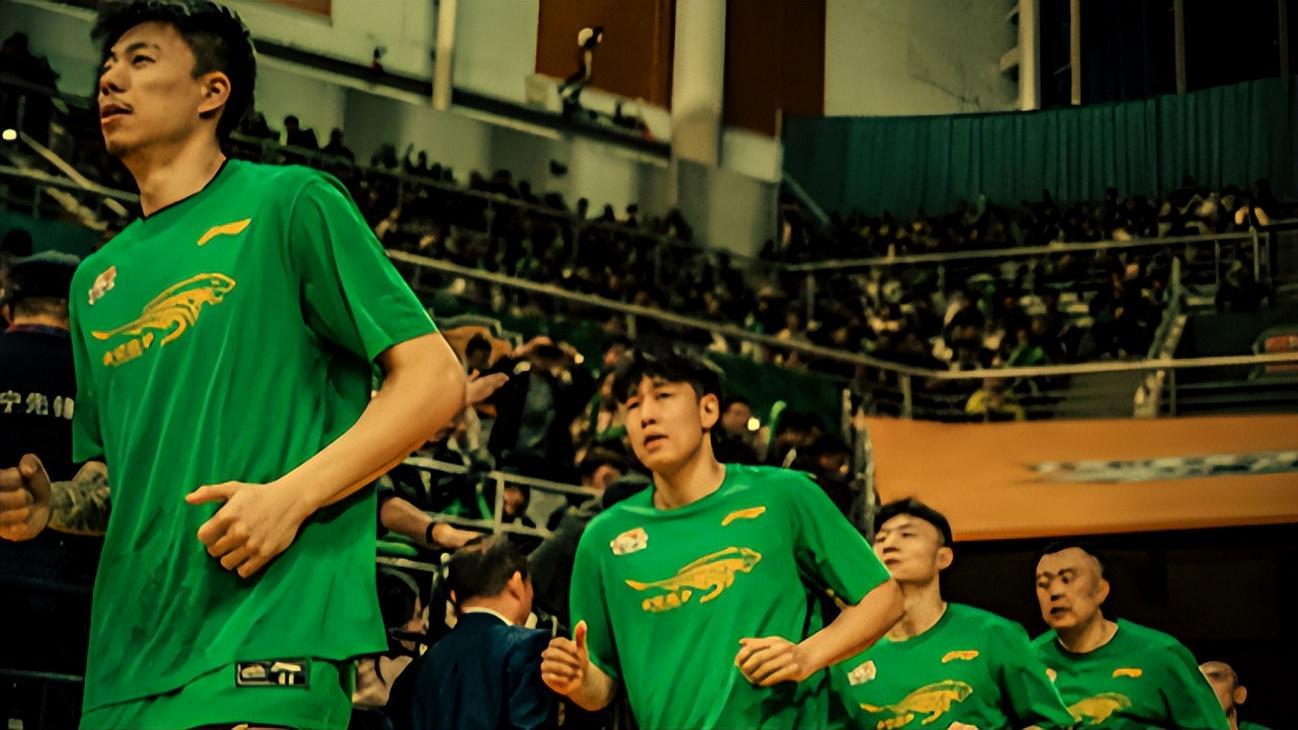 开云娱乐-谣言止于智者！张镇麟承认转会上海并非和杨鸣不和，而是另有原因