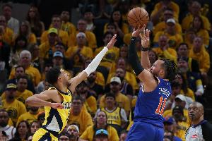 开云娱乐-库班：刚进联盟时布伦森进攻手段单一 现在中距离准得像印钞机