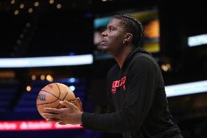 kaiyun-斯通:我觉得卡佩拉想念休斯敦 他希望加入真正有机会争冠的球队