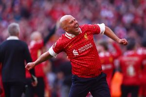 开云娱乐-小吧译言家|一个夏窗卖人收1.94亿！利物浦的买卖咋能做得这么精