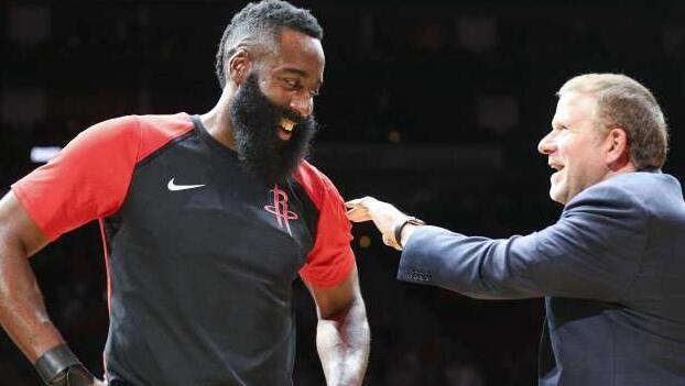 开云APP-队记支招!火箭队可追保罗?3大难题阻碍签约,费尔蒂塔成绊脚石