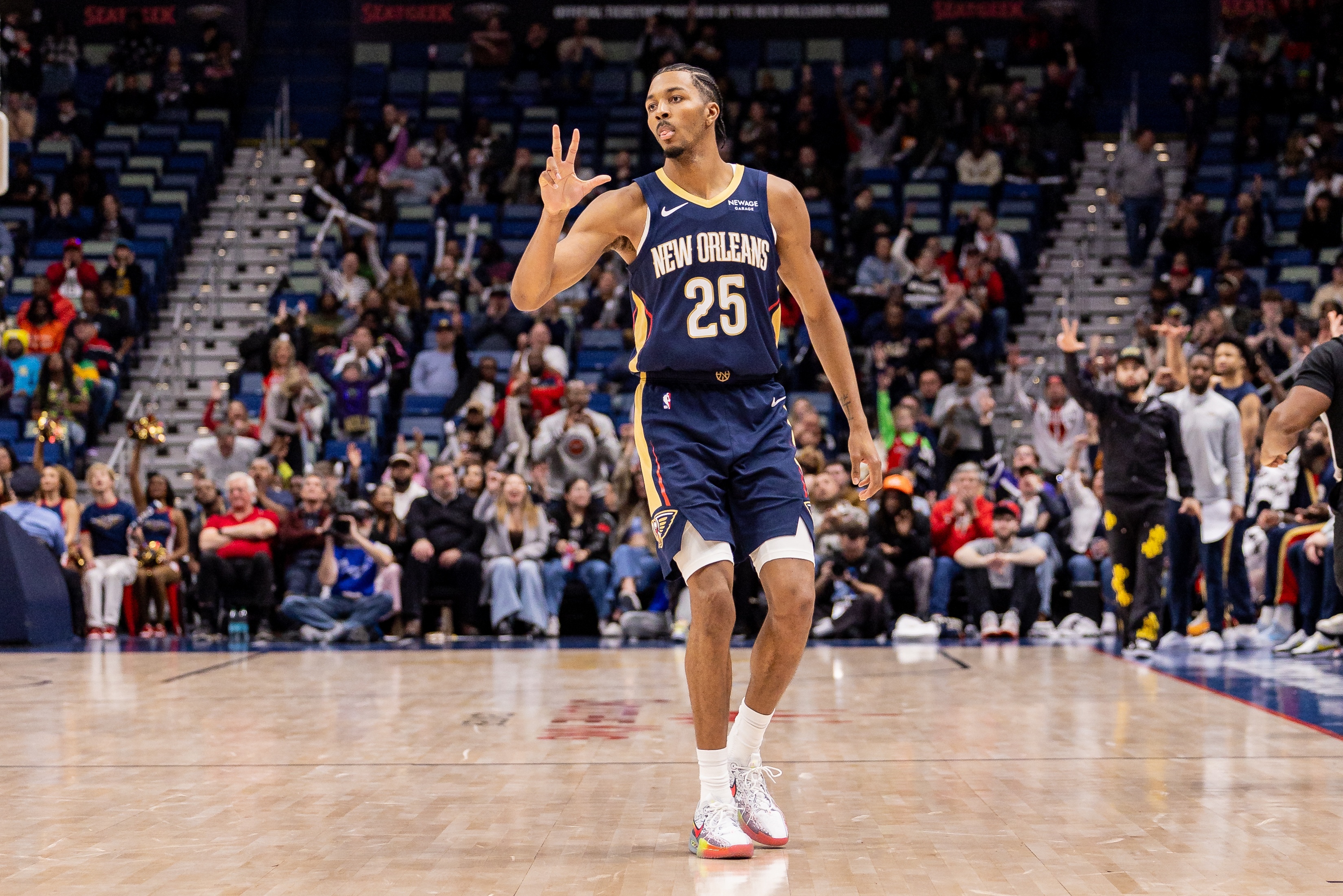 开云娱乐-攻防俱佳！墨菲15中9砍下32分3板3助3断 罚球12中12