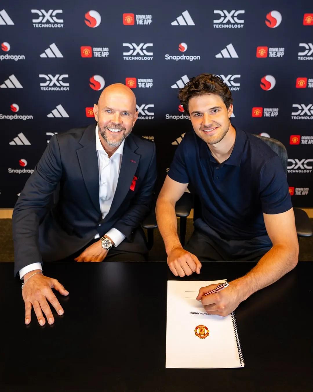 像滕哈格？太阳报：曼联球迷看到拉芒的经纪人有些“恐慌”