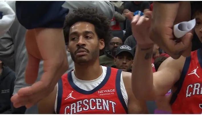 开云入口-从库里接班人下跌到摆烂神器，乔丹普尔如何找回最好的自己？