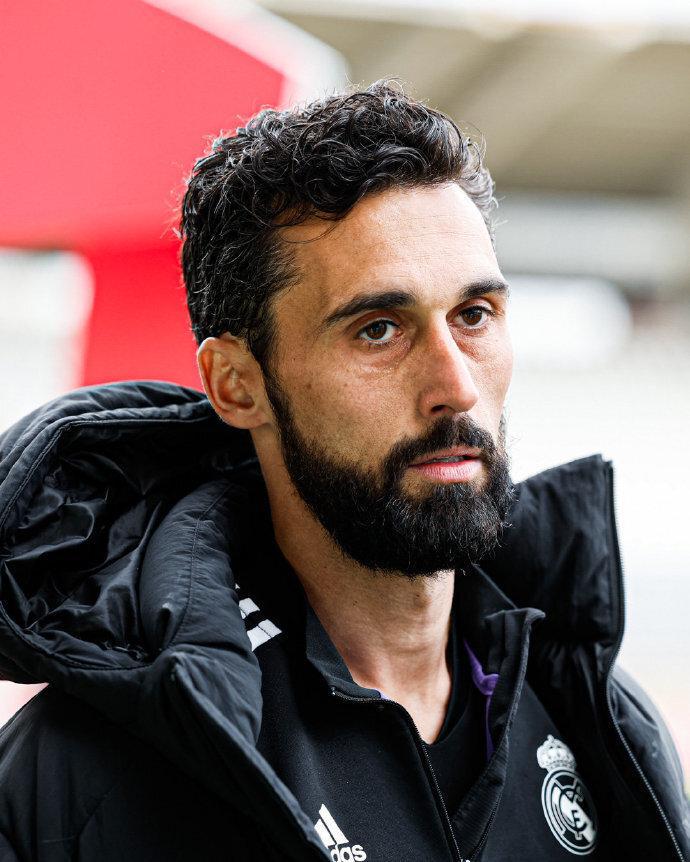 三大抗命者导致阿隆索下课！皇马最大毒瘤究竟是谁？