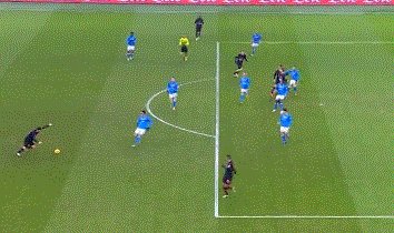 开云娱乐-【意甲】凯西绝平球被VAR吹掉 AC米兰主场负不勒斯