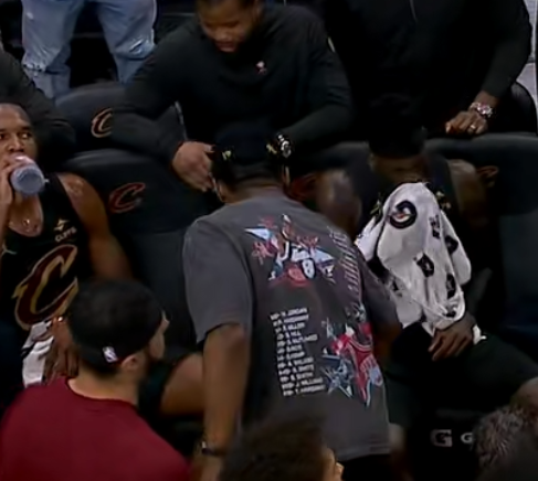 kaiyun-有哈登无米球：骑士也能赢活塞？