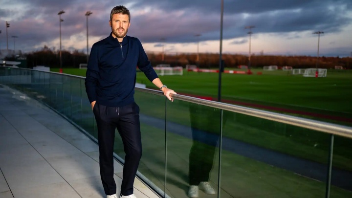 开云官网-地狱难度开场！卡里克三天后面对曼市德比，接着下场就打阿森纳