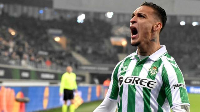 欧协杯半决赛功臣 在曼联虫 安东尼在贝蒂斯成龙！