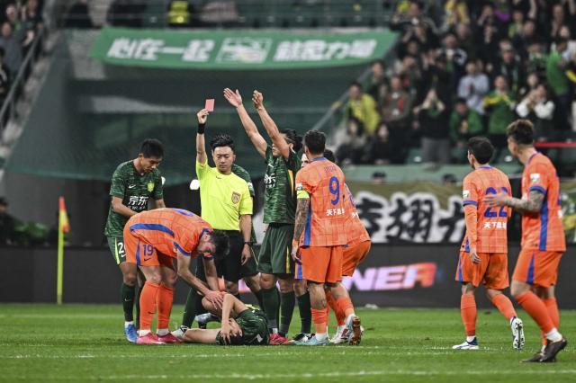 开云官网-两场重要会议再审红牌问题 泰山多人复出迎敌申花