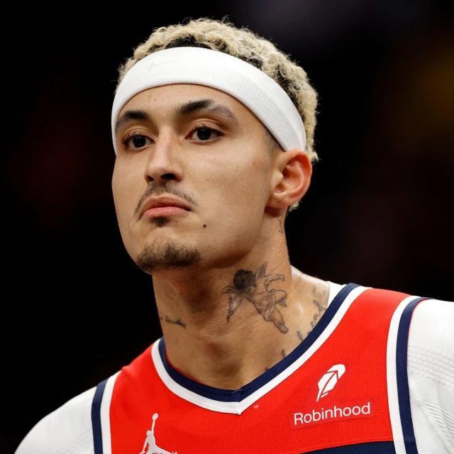 开云APP-不忍了！库兹马：我不再尝试融入球队 我要做自己